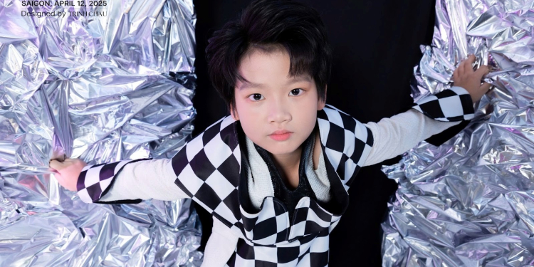 Hình ảnh mới đầy ấn tượng của mẫu nhí Bùi Phương Nhật Thanh tại STYLE FASHION RUNWAY 2025